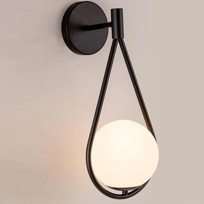 LUMINARIA CLAUS BLACK en Negro - Iluminación, Uruguay | Berlina Store, vista 2