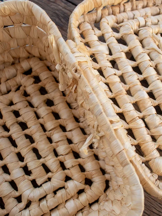 CANASTO CON TAPA FIBRA NATURAL en Madera natural - Decoración, Uruguay | Cabana, vista 3