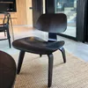 Butaca Eames - Negra en Negro - Butacas, banquetas y puffs, Uruguay | Walnut, vista 2 de 5