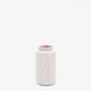 Jarrón Arisa de papel maché blanco - 22 cm en Blanco - Jarrones, Uruguay | Kavehome, vista 1 de 6