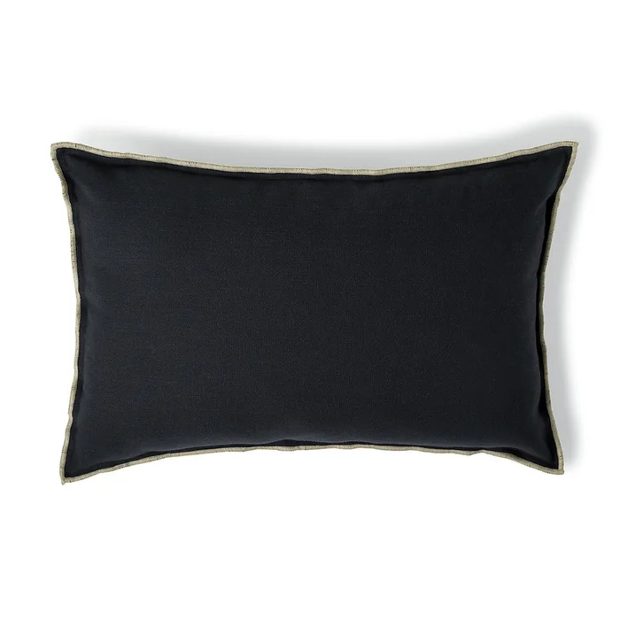 Almohadones en lino con vivos - Sillones y sofás, Uruguay | Pieza Clave, vista 21