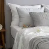 Respaldo con funda diseño pestaña en Gris - Dormitorio, Uruguay | Pieza Clave, vista 1 de 28