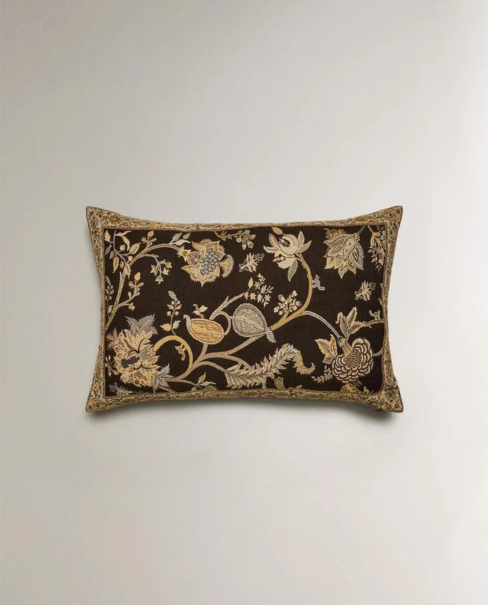 FUNDA COJÍN JACQUARD en Marrón, Uruguay | Zara Home, vista 2