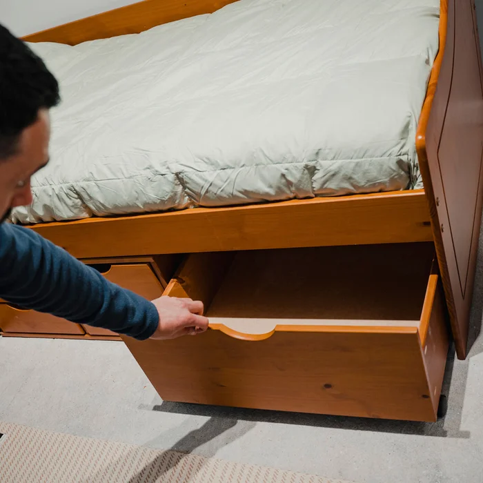 Cama Madera Maciza Con Cajones - 1 plaza - Linea floro en Marrón - Dormitorio, Uruguay | Ecowood, vista 10