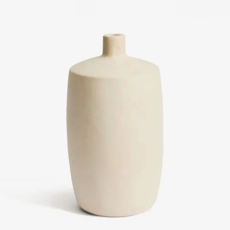 Jarrón Mireni de papel maché beige Ø 39 cm en Blanco - Jarrones, Uruguay | Kavehome