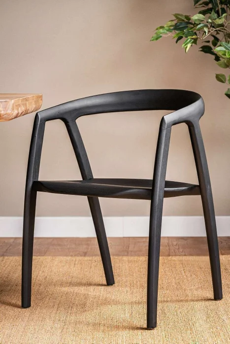 SILLA BONHAM - OLMO NEGRA en Negro - Sillas, Uruguay | La Iberica