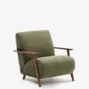 Butaca Meghan de chenilla - de chenilla verde y madera maciza de fresno con acabado nogal FSC Mix Credit en Verde - Butacas, banquetas y puffs, Uruguay | Kavehome, vista 1 de 9