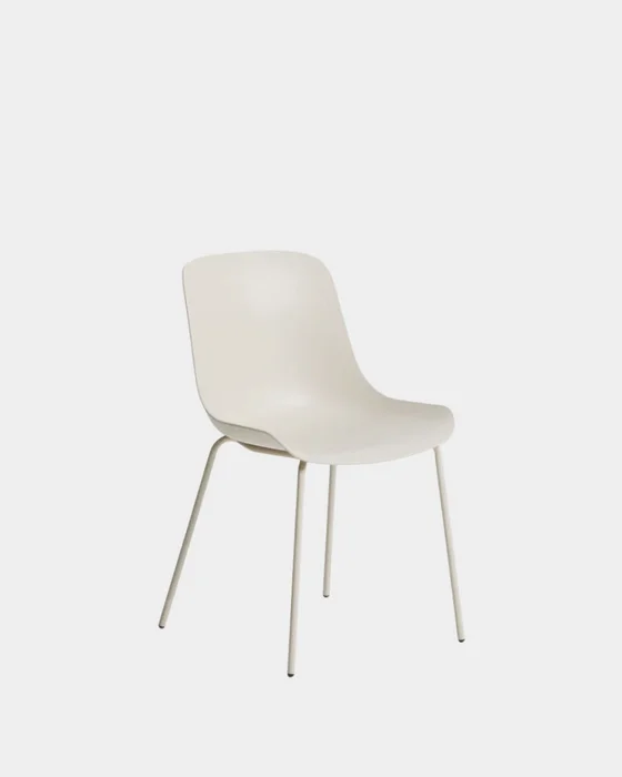 Silla Altea beige y patas de acero - con acabado beige en Beige - Sillas, Uruguay | Kavehome
