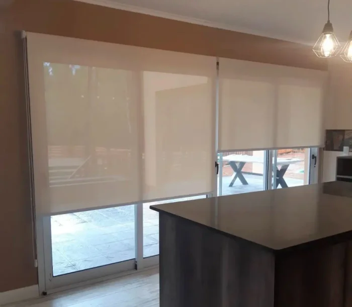 Cortinas Rollers Personalizada en Gris - Textiles, Uruguay | Decilo con Alma, vista 7