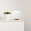 Luminaria de Mesa Pirce Small Madera - Lámparas de mesa, Uruguay | Serlux, vista 5 de 7