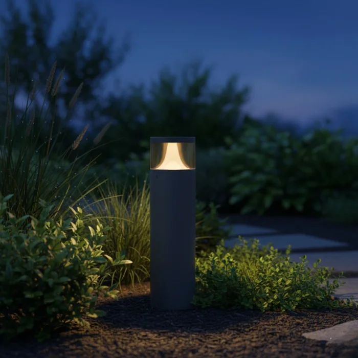 Luminaria Bolardo Exterior 9W Kane 60cm Gris Grafito en Gris - Lámparas de pie, Uruguay | Serlux, vista 2