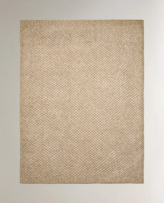 MANTA PUNTO en Beige - Textiles, Uruguay | Zara Home, vista 2