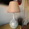 Lámpara veladora estilo clásico Nacarada en Multicolor - Lámparas de mesa, Uruguay | Alta Gracia Deco, vista 1 de 5