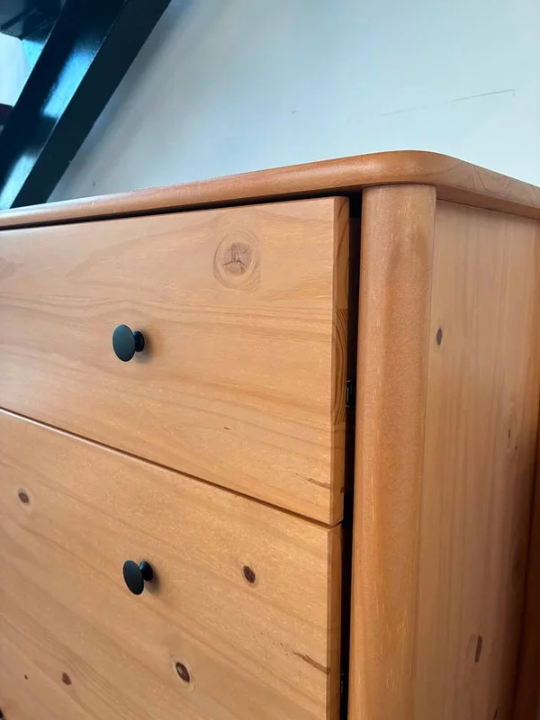 Comoda Apama 90CM 4 Cajones - Madera Maciza en Madera natural - Cómodas, Uruguay | Balton, vista 8