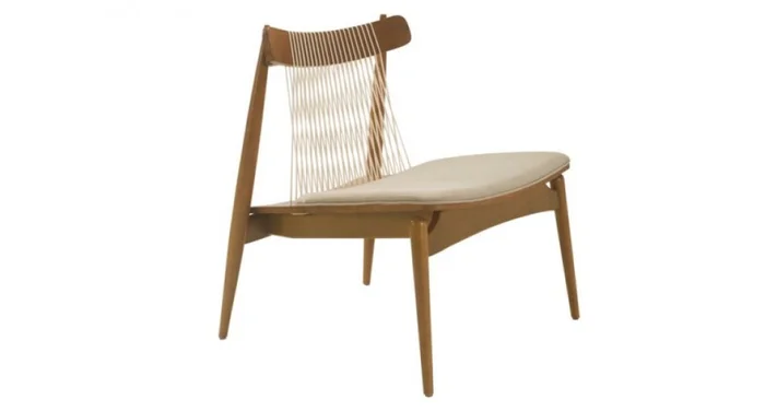 Butaca madera Amapa con asiento tapizado PU Perla c/ respaldo cuerdas en Beige - Butacas, banquetas y puffs, Uruguay | Champagne Home