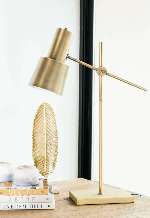 LAMPARA DE MESA PRESTON - GOLD en Dorado - Lámparas de mesa, Uruguay | La Iberica