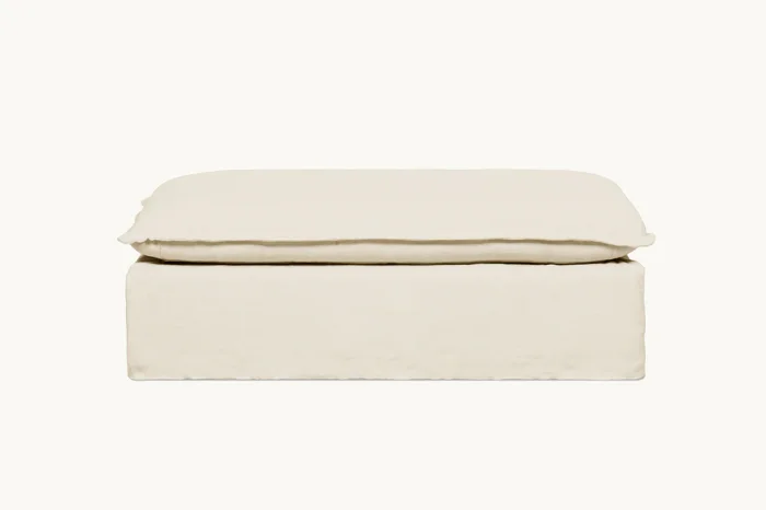 Puff con funda David en Beige - Sillones y sofás, Uruguay | Pieza Clave