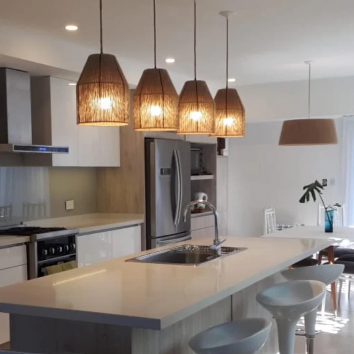 Colgante Cóncavo en hilo en Beige
Reviews
Valoraciones - Lámparas colgantes, Uruguay | La Perla, vista 2