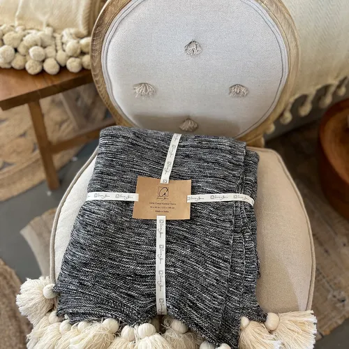 Manta Wilson gris - Textiles, Uruguay | Martinika Deco
