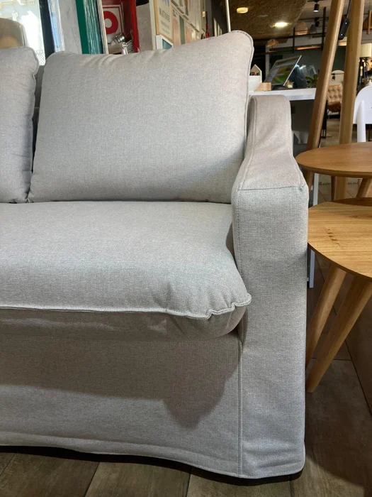 Sofá Manchester con Funda Desmontable 2 Cuerpos (155cm) – Beige en Beige - Sillones y sofás, Uruguay | Berna Home, vista 5
