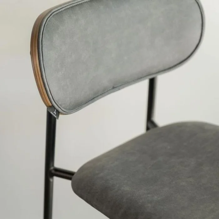 Banco Bar Doménico / Gris Oscuro en Gris - Butacas, banquetas y puffs, Uruguay | Fábrica Italiana, vista 2