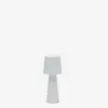 Lámpara de mesa Arenys - pequeña de metal con acabado pintado blanco en Blanco - Lámparas de mesa, Uruguay | Kavehome, vista 1 de 7