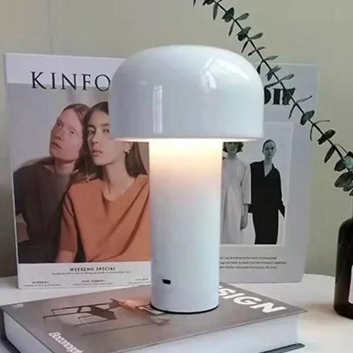 Lampara de mesa Led Svamp recargable en Negro - Lámparas de mesa, Uruguay | Alta Gracia Deco, vista 5
