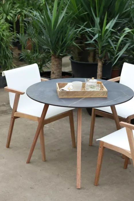 Mesa de comedor Dekton redonda en Madera natural - Mesas de comedor, Uruguay | Balcony, vista 2