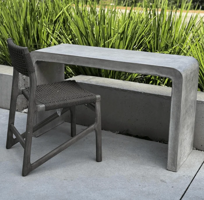 MESA CONSOLA CEMENTO AVOLA en Gris - Aparadores y recibidores, Uruguay | Masinfinito Casa, vista 3