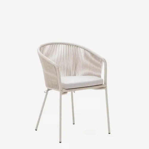 Silla Yanet de cuerda sintética crudo y patas de acero galvanizado en Blanco - Sillas, Uruguay | Kavehome