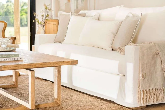 SILLON SOFIA - JEAN BLANCO LAVABLE en Blanco - Sillones y sofás, Uruguay | La Iberica