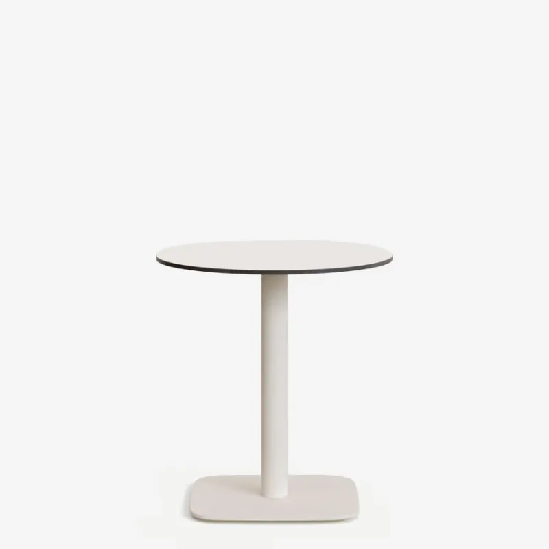 Mesa redonda de exterior Dina blanco con pie de metal con acabado pintado blanco Ø 68x70cm en Blanco - Mesas de comedor, Uruguay | Kavehome