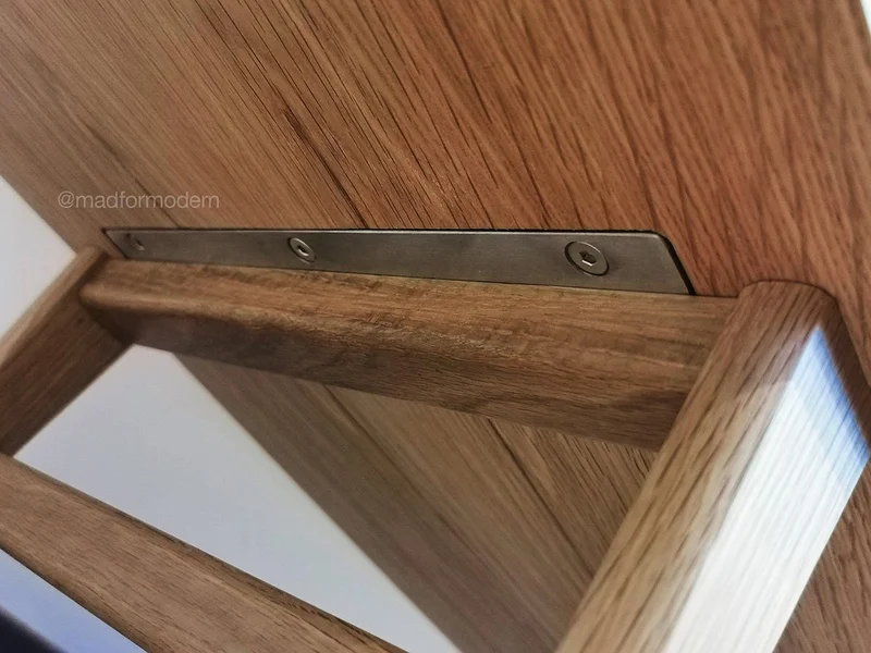 Mueble TV | Ib Kofod-Larsen en Madera natural - Aparadores y recibidores, Uruguay | Mad for Modern, vista 4