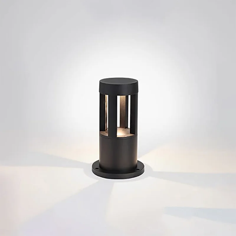 Luminaria Bolardo Exterior Lynn 5W 30 cm en Negro - Lámparas de pie, Uruguay | Serlux, vista 6