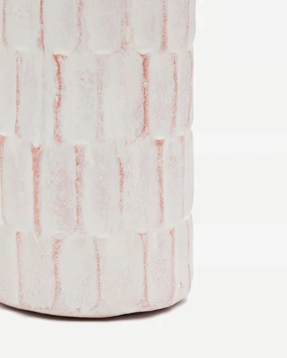 Jarrón Arisa de papel maché blanco - 22 cm en Blanco - Jarrones, Uruguay | Kavehome, vista 6