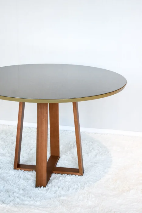 Mesa Elma Redonda 120cm - Madera Maciza y Vidrio Sobrepuesto en Blanco - Mesas de comedor, Uruguay | Balton, vista 11