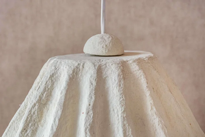 LAMPARA DE TECHO ZIA - PAPEL MACHE en Beige - Lámparas colgantes, Uruguay | La Iberica, vista 3