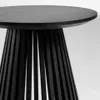 Mesa auxiliar Jeanette madera maciza de mindi negro Ø 50 cm en Negro - Mesas de arrimo, Uruguay | Kavehome, vista 5 de 7