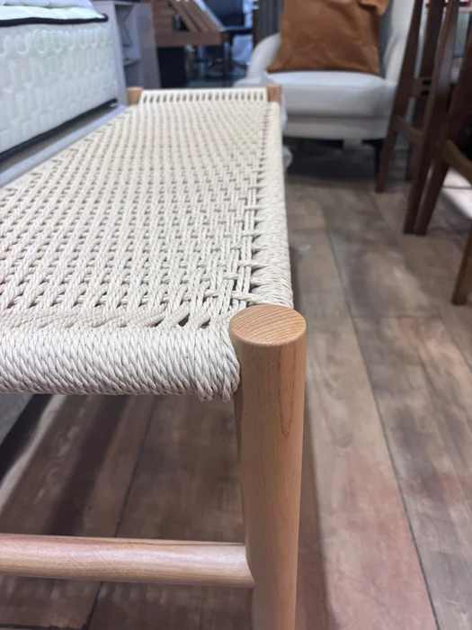 Banco Wishbone - Natural - Butacas, banquetas y puffs, Uruguay | Berna home, vista 2