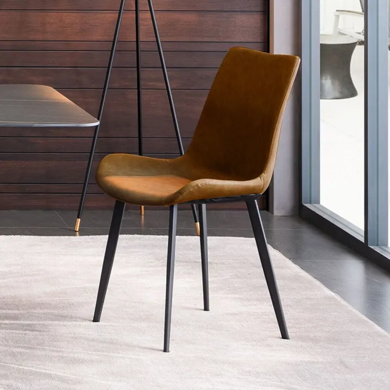 SILLA DUDET Cognac en cognac y metal - Sillas, Uruguay | Viasono