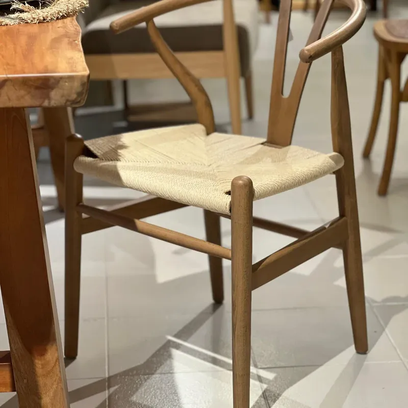 Silla wishbone - Sillas, Uruguay | FMB