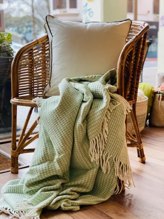 Almohadón Velvet - Textiles, Uruguay | Decilo con Alma, vista 3