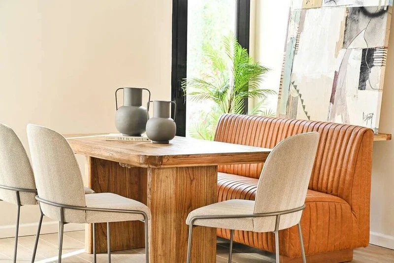 SILLON DE COMEDOR FERRARO - CUERO ITALIANO CARAMELO - 1.53 MTS en Marrón - Sillones y sofás, Uruguay | La Iberica, vista 4