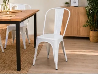 Combo silla tolix en Madera natural - Mesas de comedor, Uruguay | Quesal