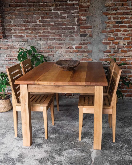 MESA DE COMEDOR NAUFRAGADOS 160x100 en Madera natural - Mesas de comedor, Uruguay | Fundamento Muebles