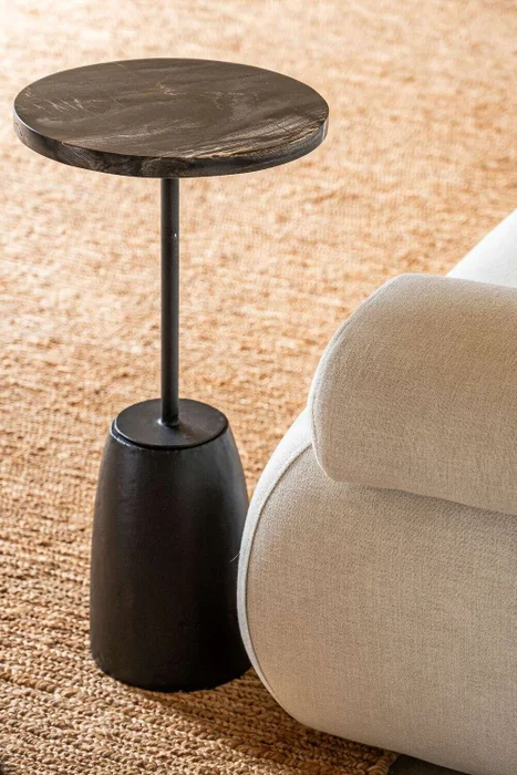 MESA PETRIFICADA BLACK - BASE CEMENTO - 32 CMS en Negro - Mesas de living, Uruguay | La Iberica, vista 6