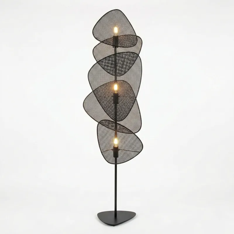 Nativo Totem Leaf Black Edition - Lámparas de pie, Uruguay | La Perla