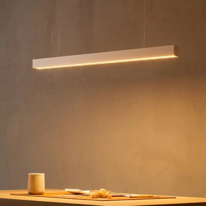 Luminaria Lineal LED 36W Blanco Luz Cálida 120cm en Blanco - Lámparas colgantes, Uruguay | Serlux, vista 4