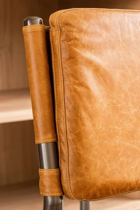 SILLA DE BAR CLUB - CUERO ITALIANO CARAMELO en Marrón - Sillas, Uruguay | La Iberica, vista 6
