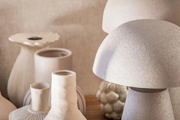 LAMPARA LIPA TEXTURADA CREMA - 50 CMS en Blanco - Lámparas colgantes, Uruguay | La Iberica, vista 5